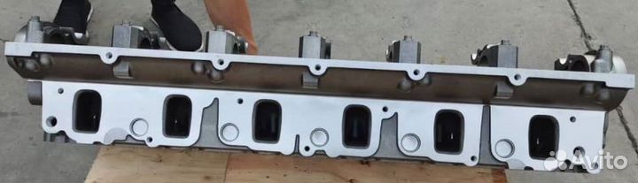 Головка блока цилиндров Detroit IV поколения