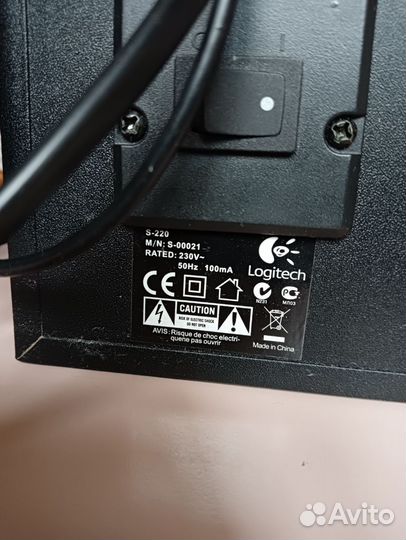 Колонки 2.1 Logitech S220