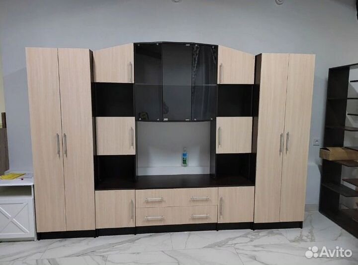 Стенка Макарена лдсп венге-дуб