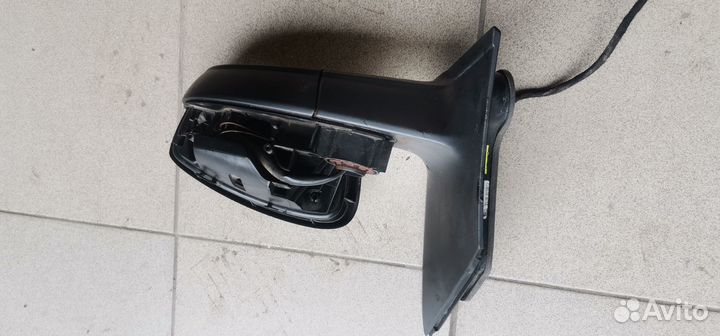 Зеркало левое VW Polo Sedan Б/у
