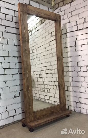 Зеркало напольное на подставке