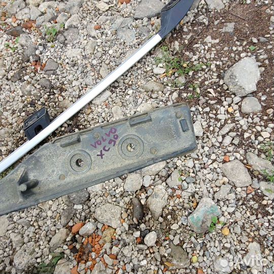 Реленги на крышу вольво хс90 2010г