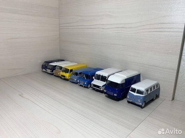 Коллекция моделей фургонов соцстран Deagostini