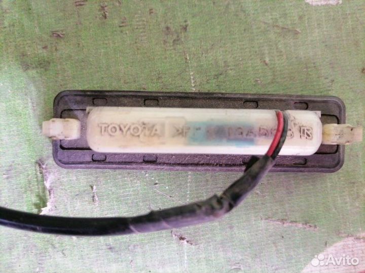 Кнопка открывания багажника Lexus Rx300 2003-2009