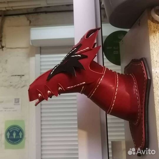 Дракон из натуральной кожи