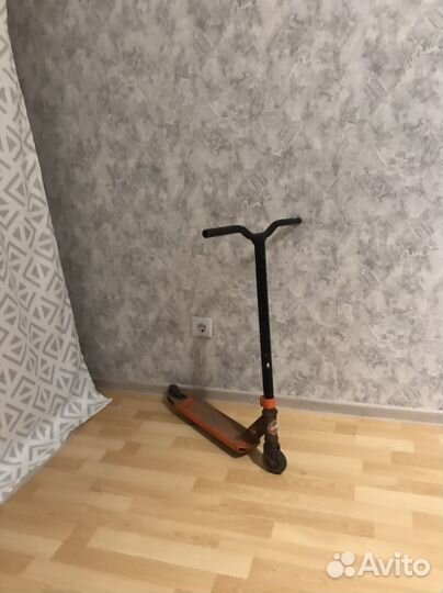 Трюковой самокат