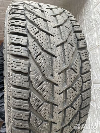 Tigar Ice 235/45 R18