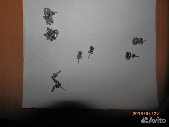 Серебряные серьги-гвоздики