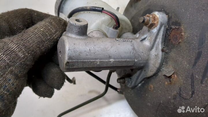 Цилиндр тормозной главный Suzuki Grand Vitara, 2005