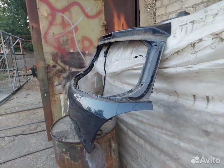 Дверь от багажника