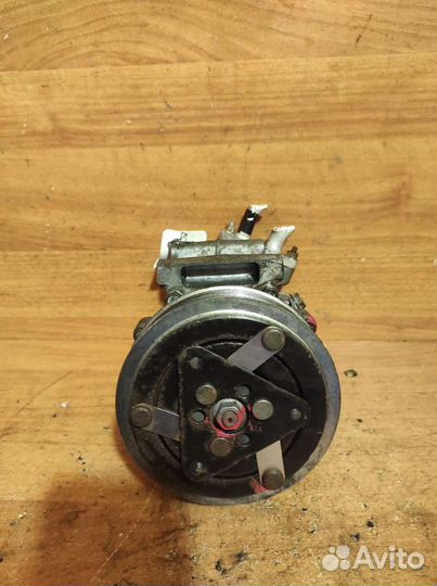 Компрессор кондиционера Пежо 307 Ситроен Берлинго