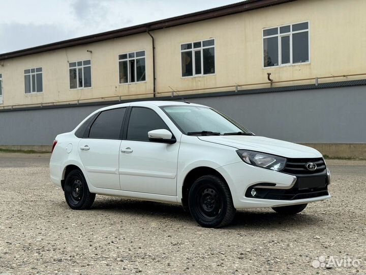 LADA Granta 1.6 МТ, 2022, 100 000 км