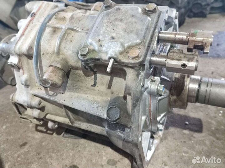 Раздаточная коробка Toyota Hilux 7 2011-2015