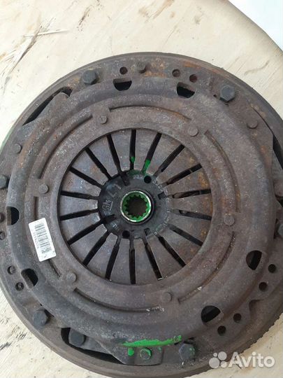 Маховик сцепления Опель X20XEV