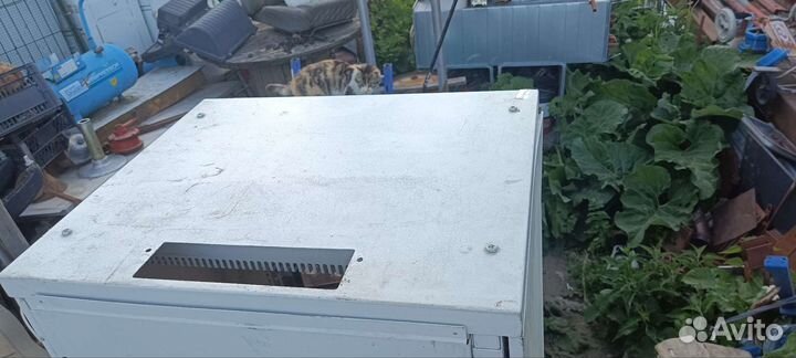 Серверный шкаф бу, углы 6ти см