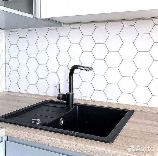 Кухня в потолок