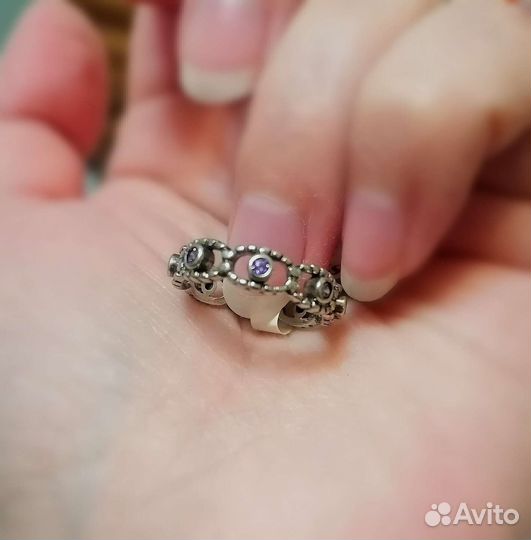 Серебряное кольцо