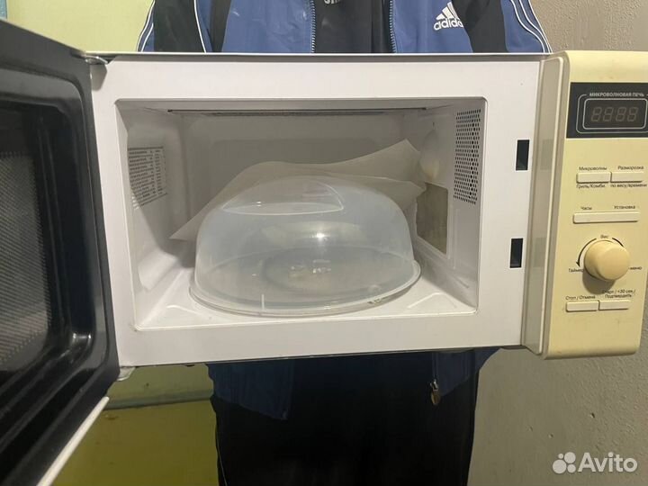 Микроволновка vitek