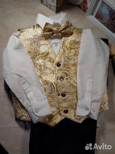 Костюм с жилеткой на мальчика