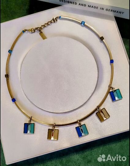 Колье с кристаллами Swarovski