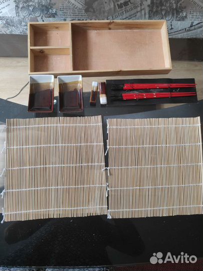 Набор посуды для суши