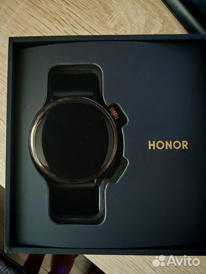 Смарт часы honor watch 4 pro