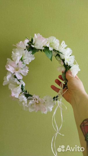 Венок на голову из цветов