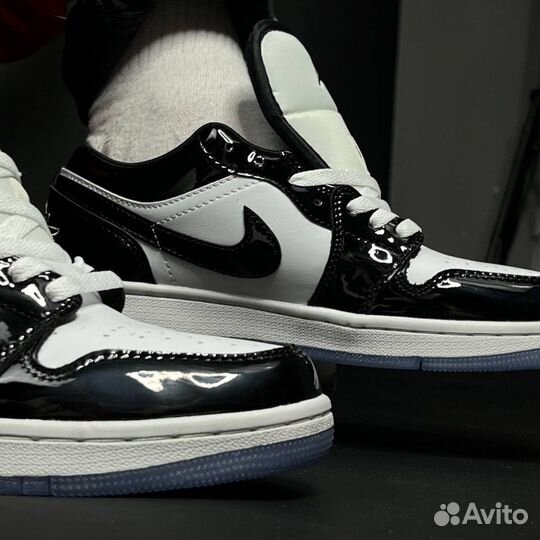 Кроссовки Nike air jordan 1