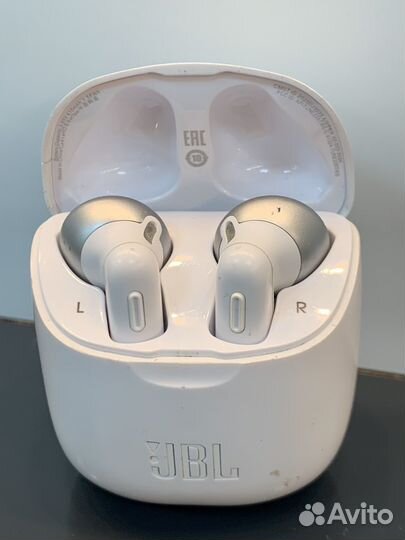 Беспроводные наушники jbl tune 225 tws оригинал