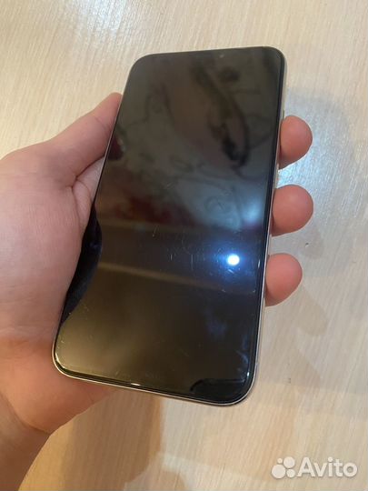 iPhone X, 64 ГБ