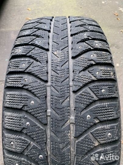 Bridgestone Ice Cruiser 7000 235/55 R17