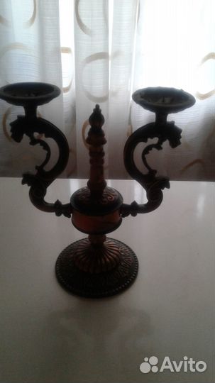 Старинный подсвечник