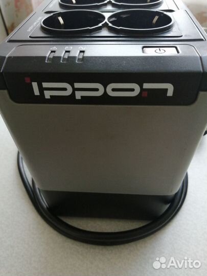 Бесперебойник Ippon