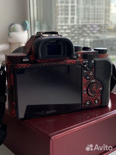 Фотокамера Sony a7 + Sony 28-70 FE 3,5-5,6 OSS