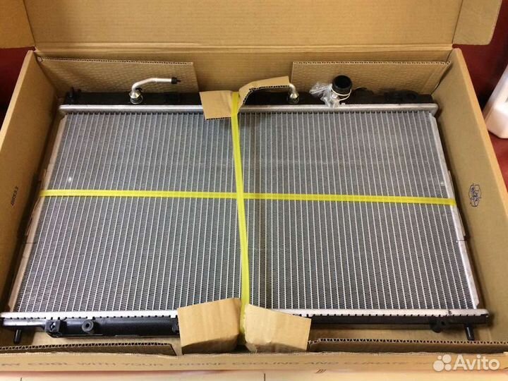 Радиатор охлаждения двигателя Мицубиси Лансер 9