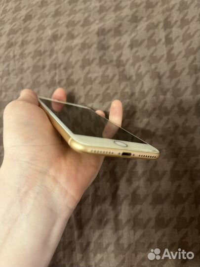 iPhone 8 Plus, 64 ГБ