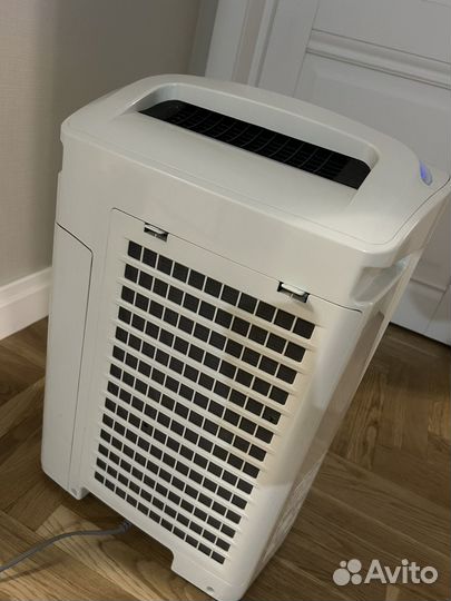 Воздухоочиститель увлажнитель Sharp