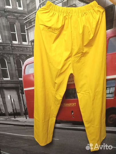 Влагозащитный костюм