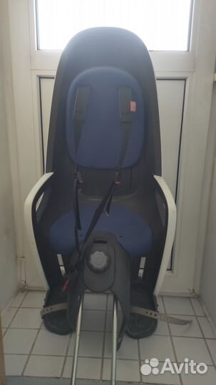 Детское велокресло Hamax Caress с замком