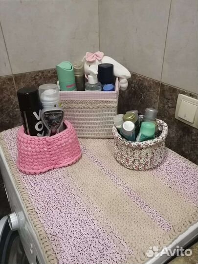 Вязаные корзинки ручной работы