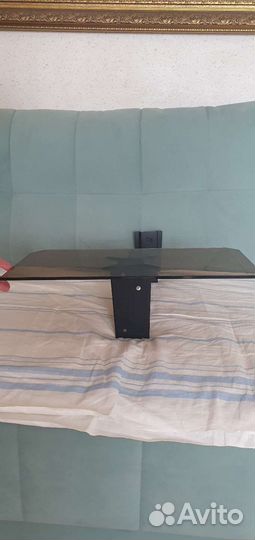 Полка для видеоаппаратуры