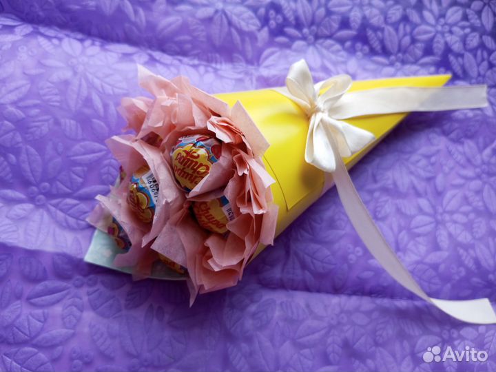 Букет из чупа чупсов