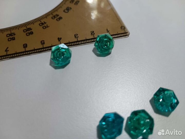 Пуговицы изумрудного цвета, ссср, цена за 10 штук