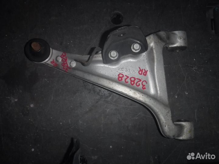 Рычаг прав.зад. верхний Nis/ Murano/ PZ51,PNZ51/ к.т.№55501-1AA0A / 55501-1JA0A