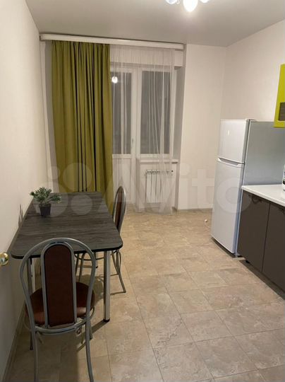 1-к. квартира, 42 м², 4/25 эт.