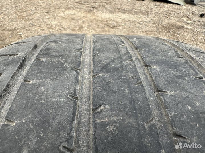 Dunlop SP Sport 2050 255/40 R18 95Y