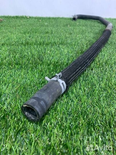 Патрубок охлаждения Tesla Model S 2015