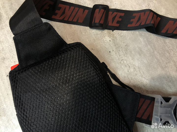 Сумка через плечо Nike