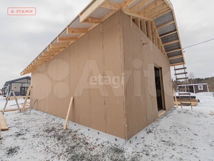 Дом 60 м² на участке 8 сот.