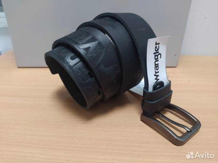 Мужской кожаный ремень. Брендовый